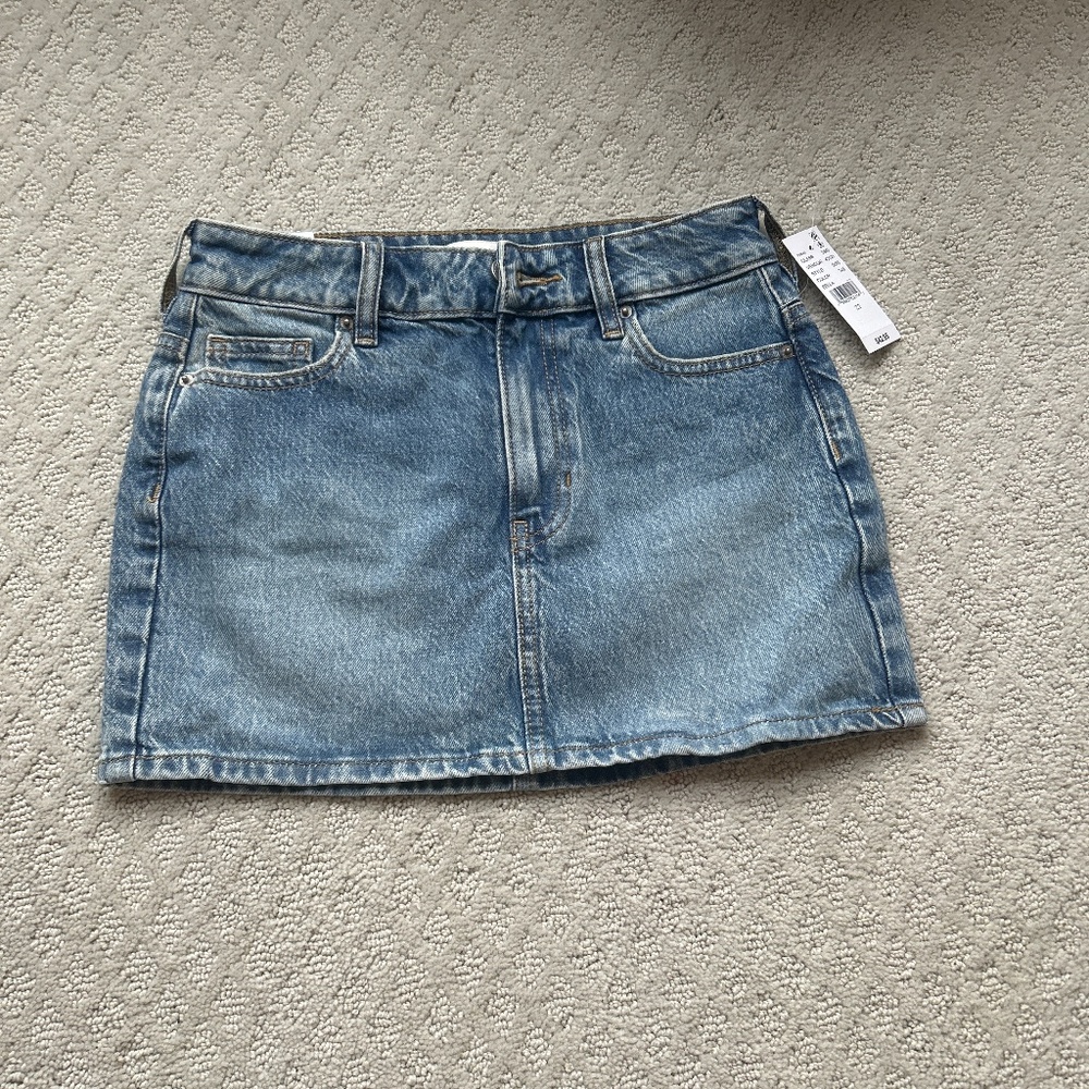 PacSun jean skirt color, Bella size 22